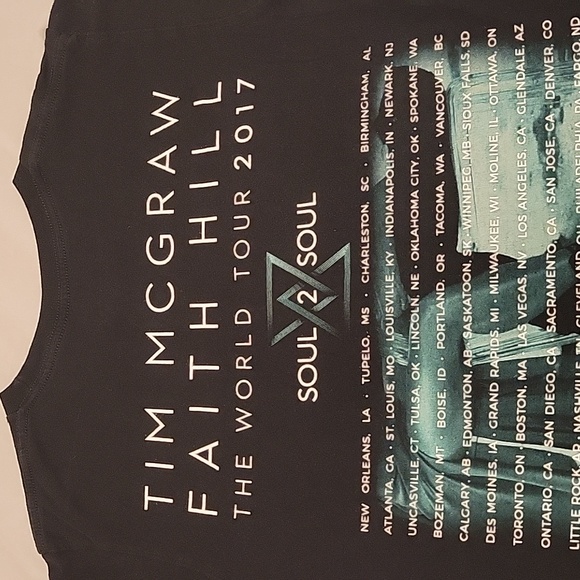 Tim McGraw Faith Hill Concert T-Shirt Black Size Small Soul 2 Soul - Picture 8 of 13